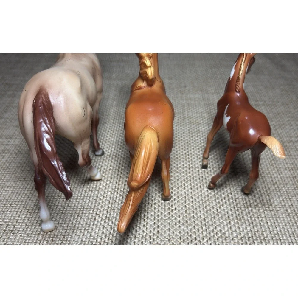 Breyer Molding‎ Co Horse Lot Mare Vindicator Equestrian Horses Toys Pretend Play